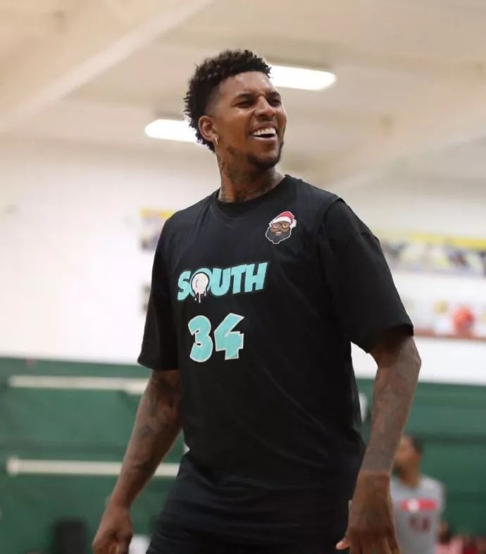 卫塞内西的 卫塞内西的